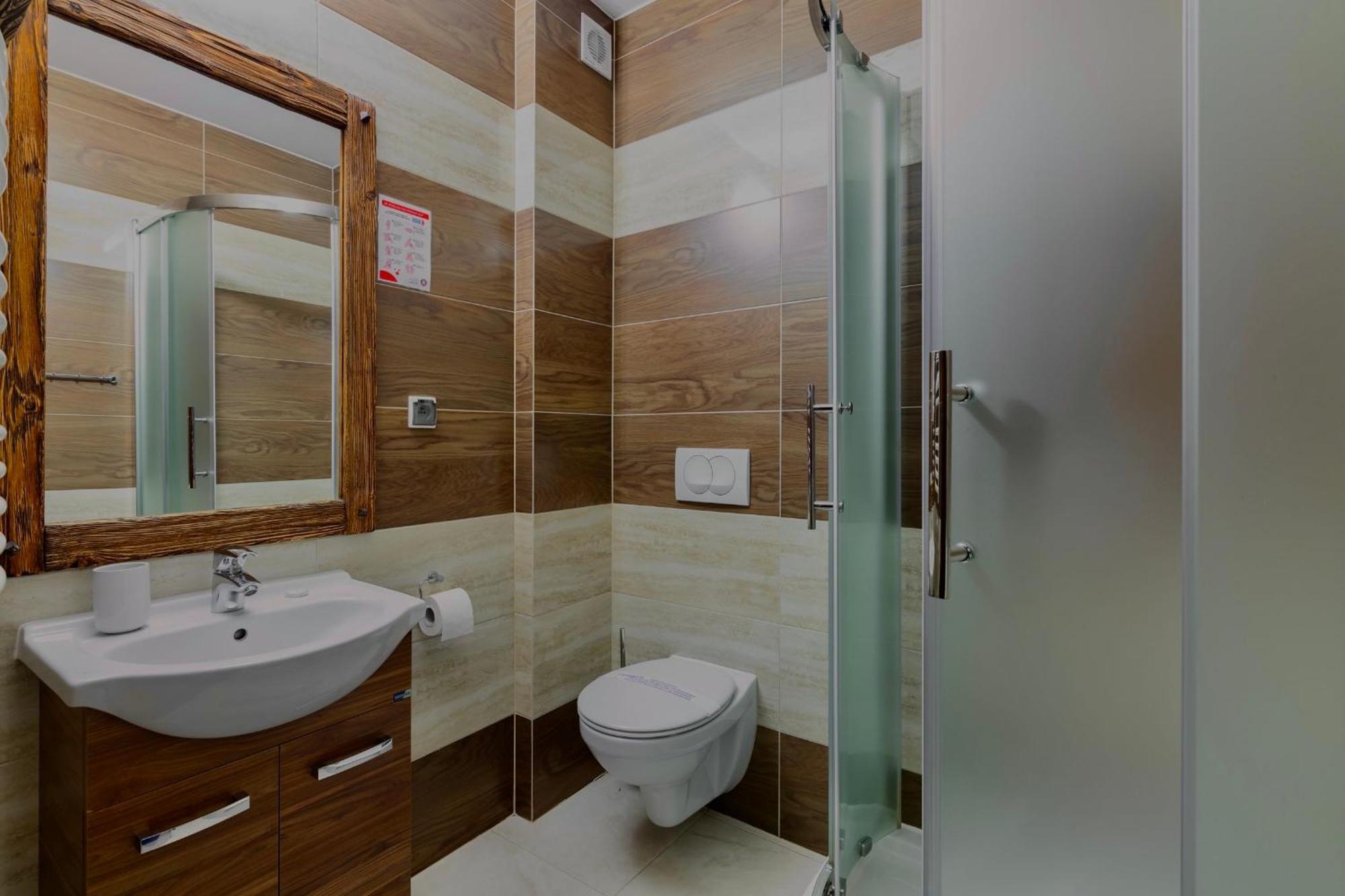 Dworek Mysliwski Hubert-Swietna Lokalizacja 50M Od Term Bania Bialka Tatrzanska Exterior foto